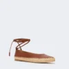 Ballerines en nappa et raphia, couleur tabac Ballerines en nappa et raphia, couleur tabac
