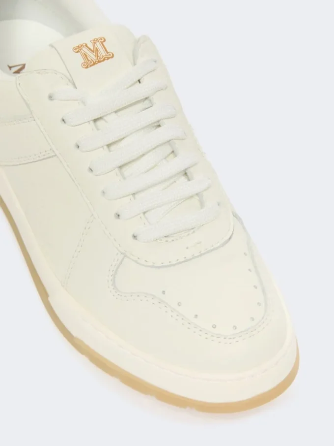 Baskets basses en cuir vieilli, blanches