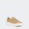 Baskets en daim, couleur sable Baskets en daim, couleur sable