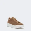 Baskets en daim et tissu teddy, couleur noisette Baskets en daim et tissu teddy, couleur noisette