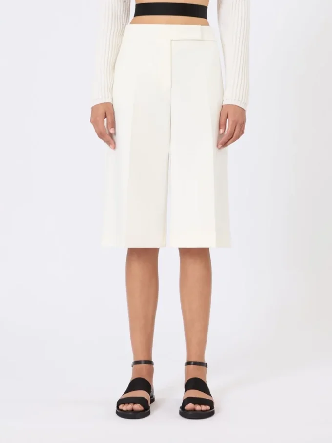 Bermuda en jersey de crêpe de viscose, blanc Bermuda en jersey de crêpe de viscose, blanc