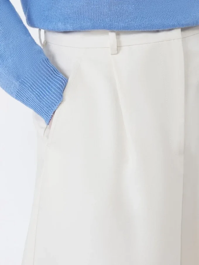 Bermuda en toile de coton et lin, écru