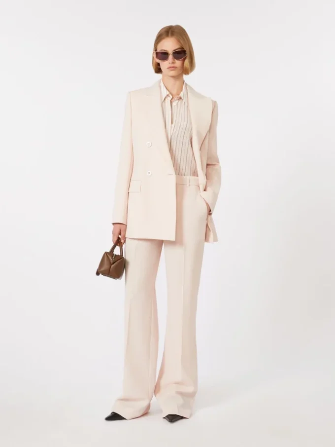 Blazer ajusté en crêpe de laine, rose Blazer ajusté en crêpe de laine, rose