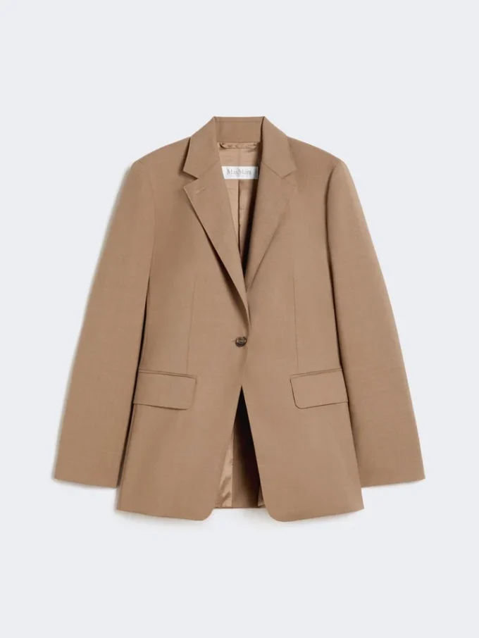 Blazer droit en laine, couleur noisette Blazer droit en laine, couleur noisette