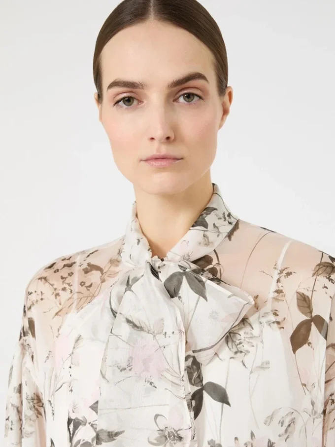 Blouse en mousseline imprimée, blanche Blouse en mousseline imprimée, blanche