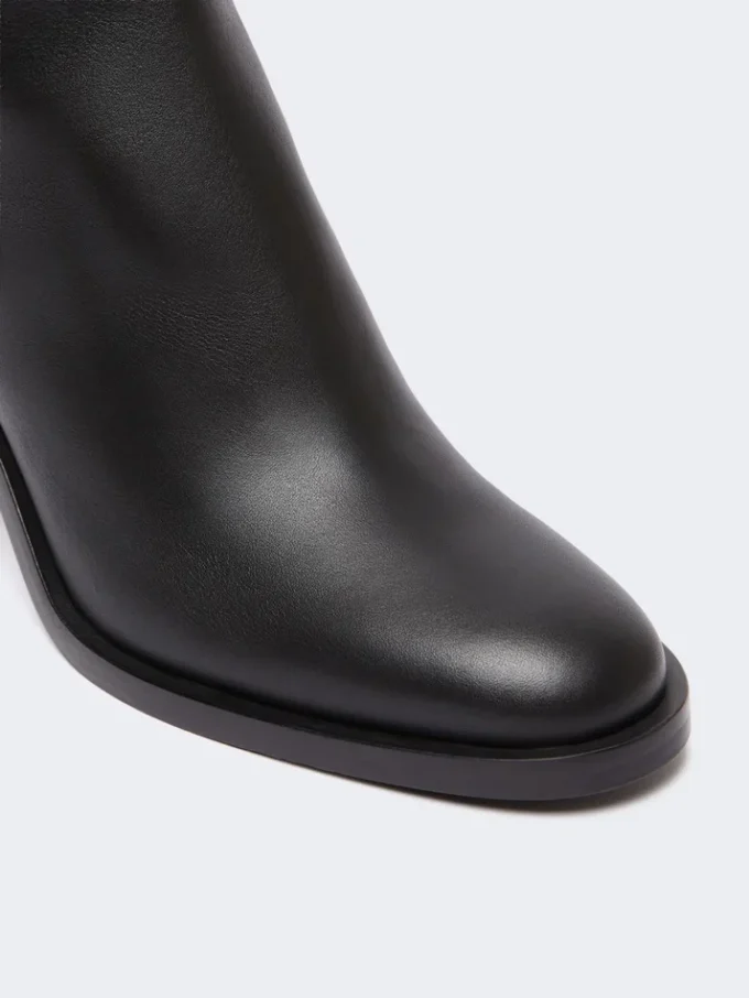 Bottes en cuir, noires