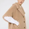 Cape ample en tissu teddy d’alpaga et de cachemire, beige Cape ample en tissu teddy d’alpaga et de cachemire, beige