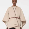 Cape en laine et cachemire avec ceinture, couleur sable