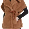 Cape en tissu Teddy, couleur camel Cape en tissu Teddy, couleur camel