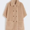 Cape en tissu teddy d’alpaga et de cachemire, beige Cape en tissu teddy d’alpaga et de cachemire, beige