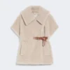 Cape en tissu teddy d’alpaga et de laine, beige Cape en tissu teddy d’alpaga et de laine, beige