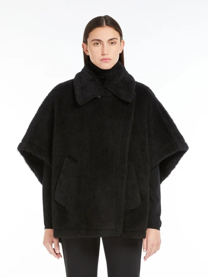 Cape en tissu teddy d’alpaga et de laine, noir Cape en tissu teddy d’alpaga et de laine, noir