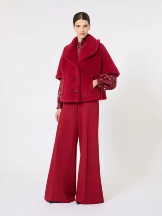 Cape en tissu teddy d&rsquo;alpaga et de laine, rouge