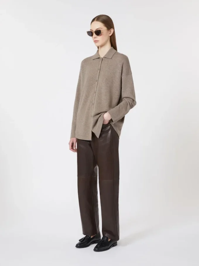Cardigan en laine et cachemire, couleur tourterelle Cardigan en laine et cachemire, couleur tourterelle