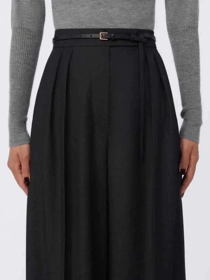 Ceinture en cuir naturel, noire Ceinture en cuir naturel, noire