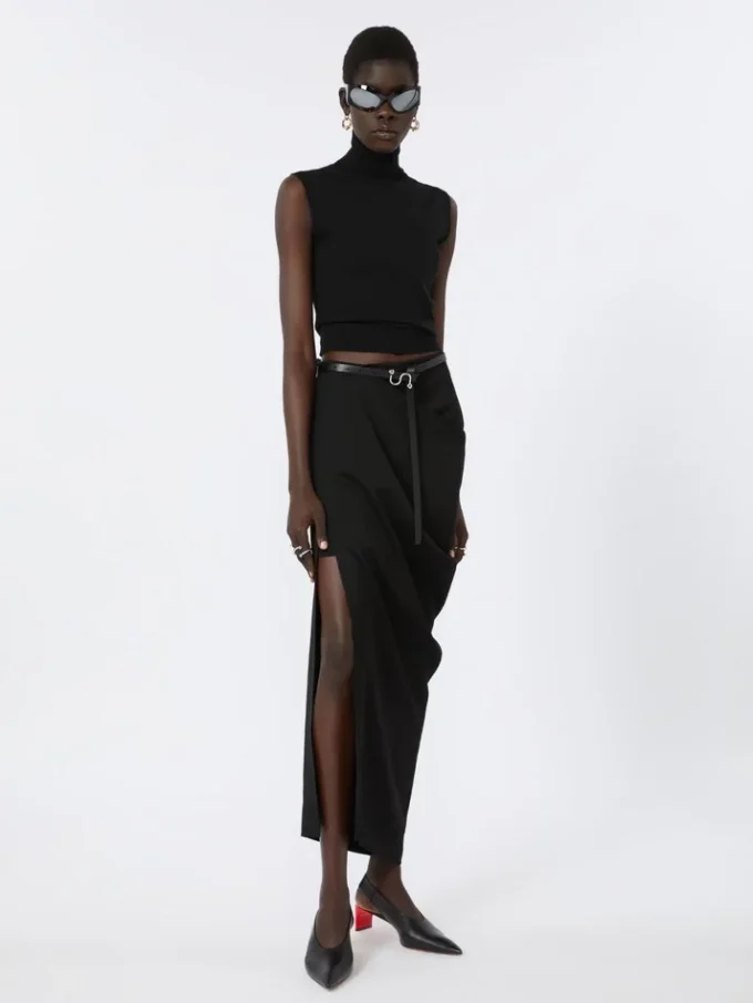 Ceinture Sportmax à monogramme et boucle, noire Ceinture Sportmax à monogramme et boucle, noire