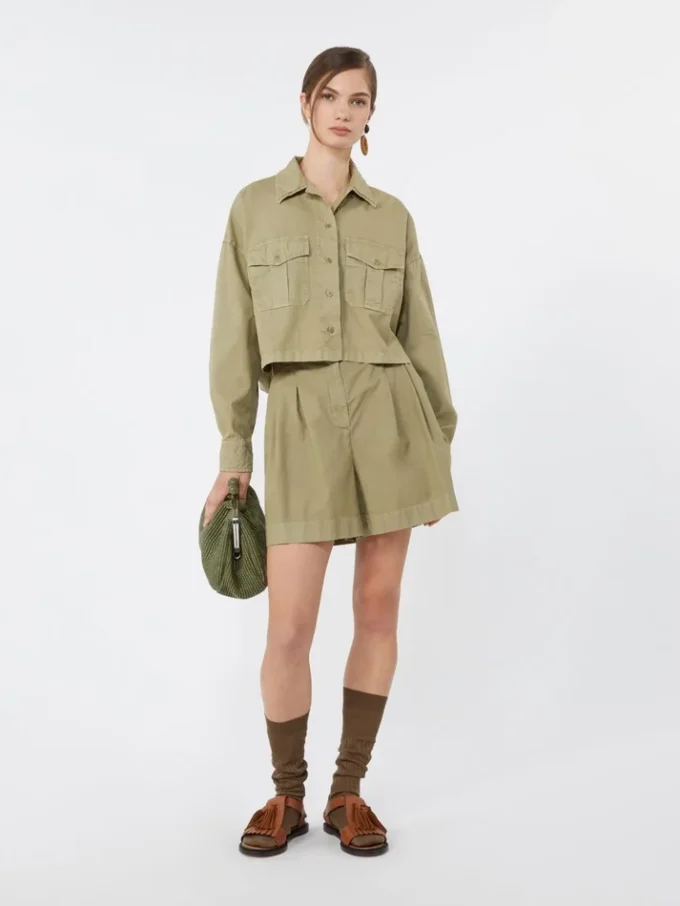 Chemise carrée en coton panama, vert olive Chemise carrée en coton panama, vert olive