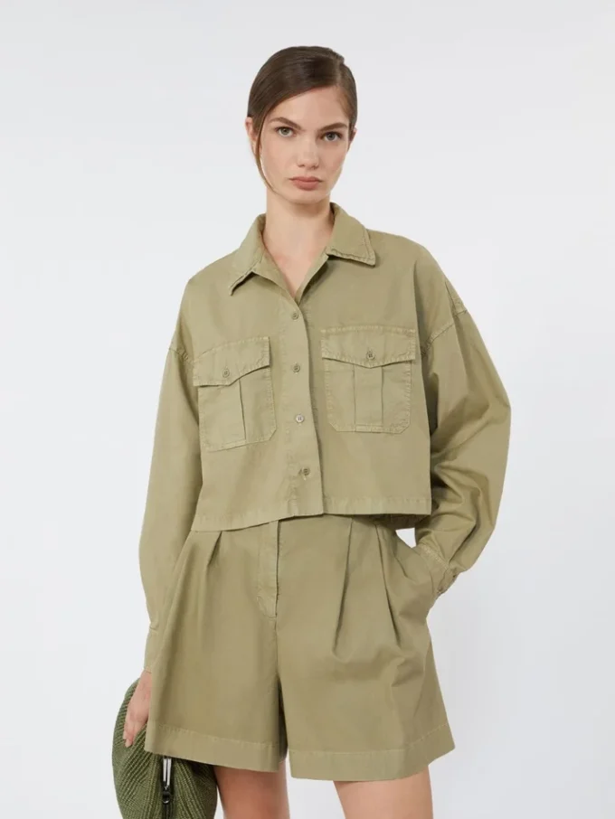 Chemise carrée en coton panama, vert olive Chemise carrée en coton panama, vert olive