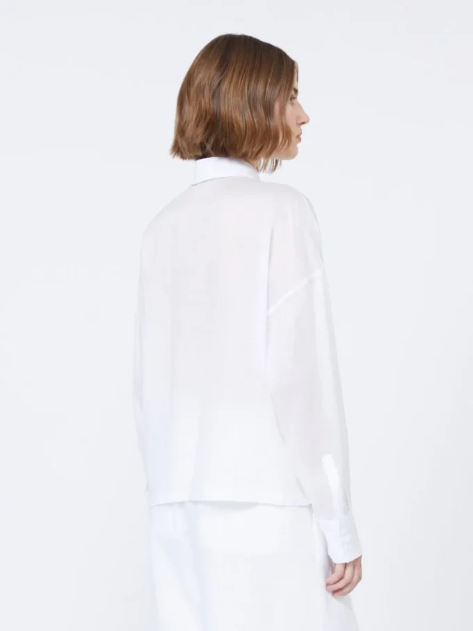 Chemise carrée en toile de ramie brodée, blanche Chemise carrée en toile de ramie brodée, blanche