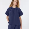 Chemise à col rond en popeline de coton, bleu marine Chemise à col rond en popeline de coton, bleu marine