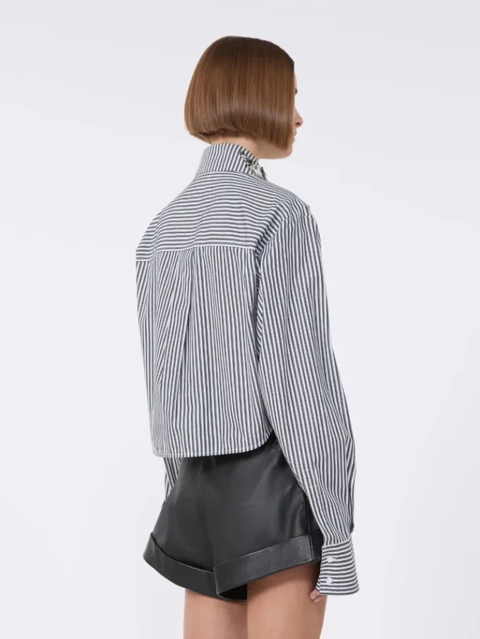 Chemise courte en popeline rayée, noire Chemise courte en popeline rayée, noire