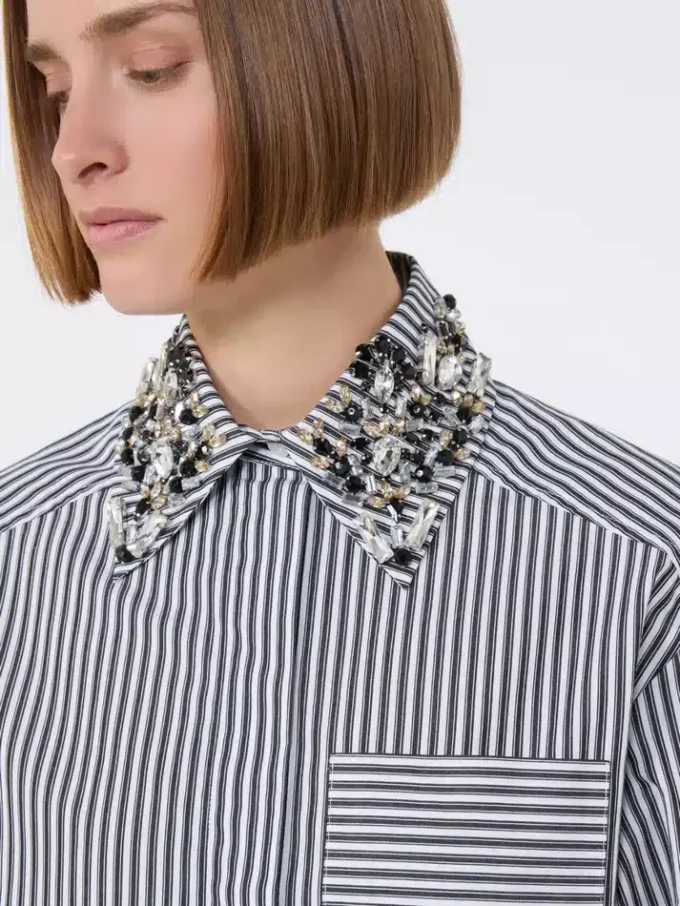 Chemise courte en popeline rayée, noire Chemise courte en popeline rayée, noire