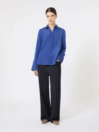 chemise en crpe de chine de soie bleu barbeau 1 330x440 - Chemise en cr&ecirc;pe de Chine de soie, bleu barbeau