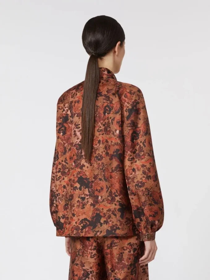 Chemise en soie imprimée à la coupe ample, couleur terre cuite