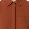 Chemise en toile de soie, couleur terre cuite Chemise en toile de soie, couleur terre cuite