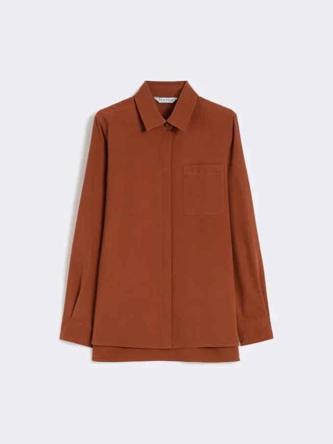 Chemise en toile de soie, couleur terre cuite Chemise en toile de soie, couleur terre cuite