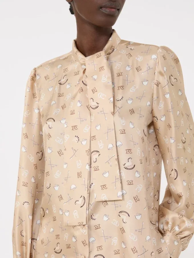 Chemise à nœud papillon en soie imprimée, albino Chemise à nœud papillon en soie imprimée, albino