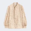 Chemise à nœud papillon en soie imprimée, albino Chemise à nœud papillon en soie imprimée, albino