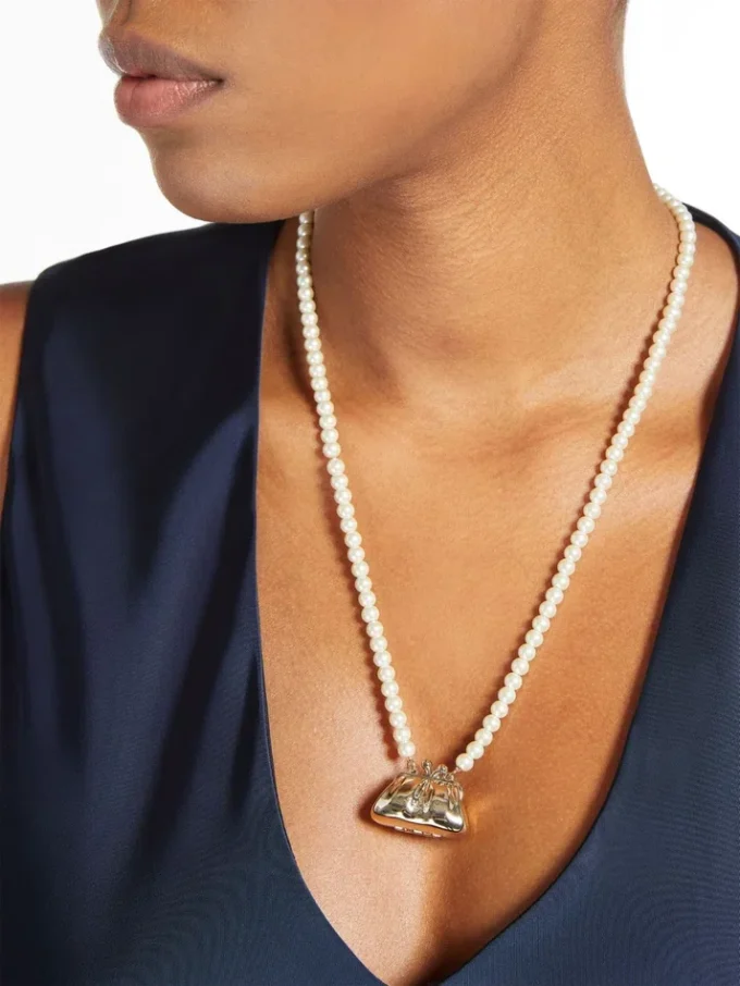Collier ras-du-cou avec pendentif Pasticcino, doré Collier ras-du-cou avec pendentif Pasticcino, doré