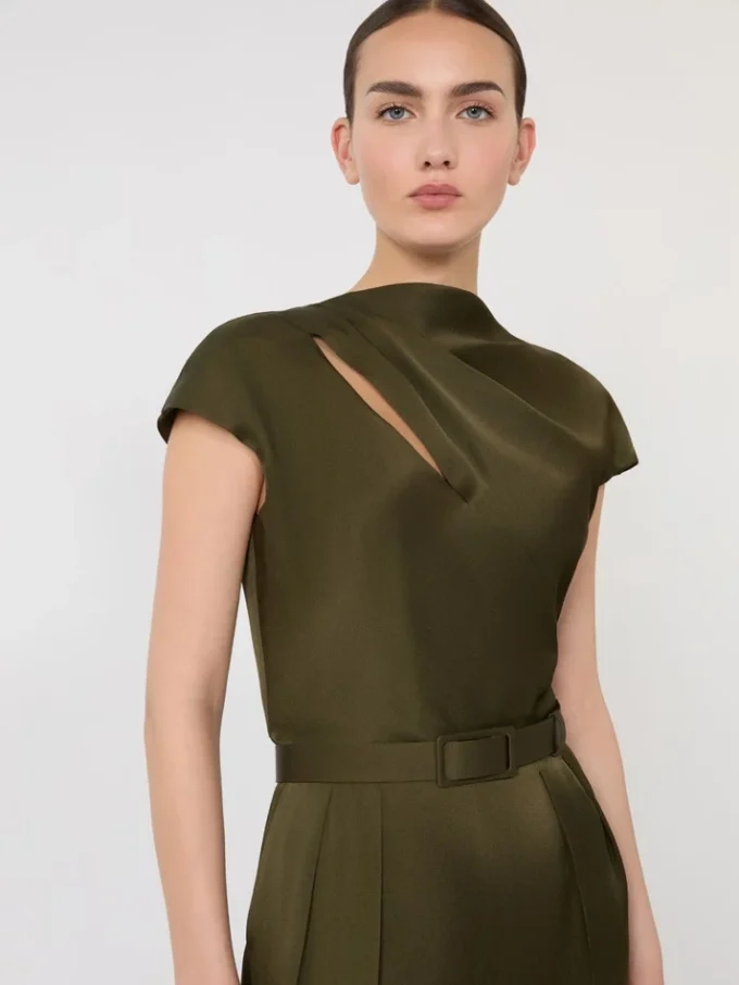 Combinaison en satin envers, vert mousse Combinaison en satin envers, vert mousse