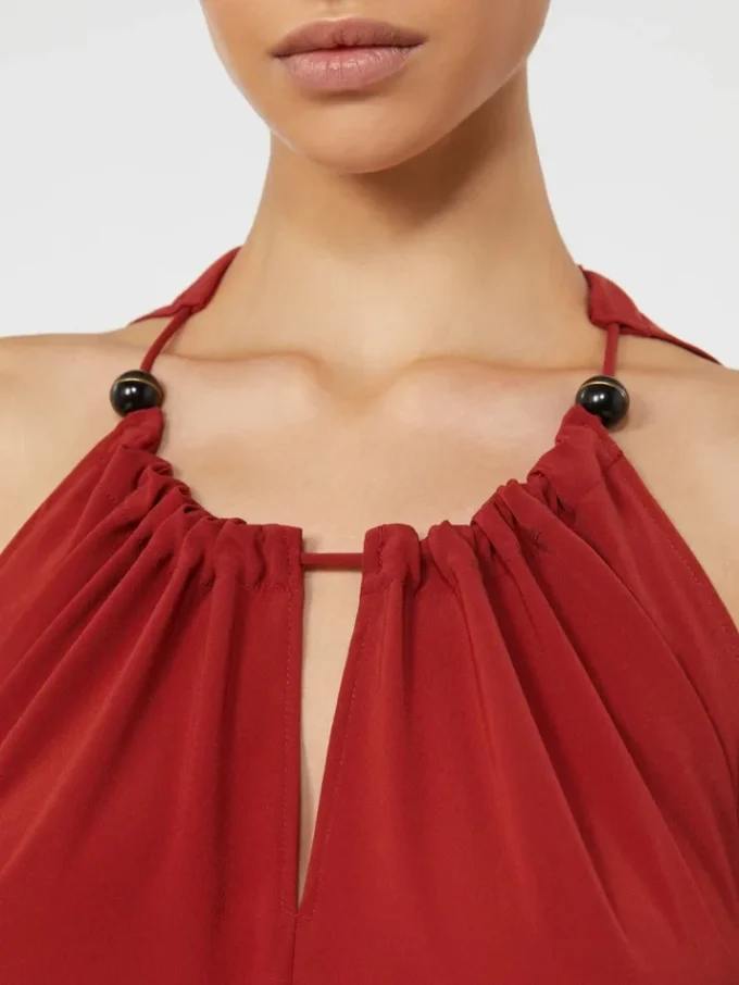 Combinaison fluide en satin envers, rouge