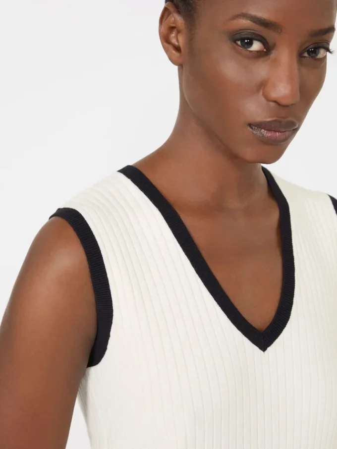 Débardeur en maille mélangée viscose, blanc bleu Débardeur en maille mélangée viscose, blanc bleu