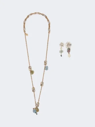 Ensemble avec détails en forme de fleurs et de cristaux, doré Ensemble avec détails en forme de fleurs et de cristaux, doré