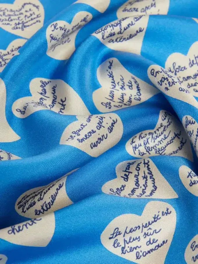 Foulard en soie imprimé, bleu marine Foulard en soie imprimé, bleu marine