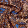 Foulard en soie imprimé, brun noisette Foulard en soie imprimé, brun noisette