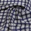 Foulard en soie imprimé, couleur boue Foulard en soie imprimé, couleur boue