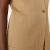 Gilet en jersey jacquard à fines rayures, couleur désert Gilet en jersey jacquard à fines rayures, couleur désert