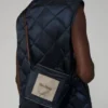 Gilet matelassé en toile de nylon hydrofuge, bleu nuit Gilet matelassé en toile de nylon hydrofuge, bleu nuit