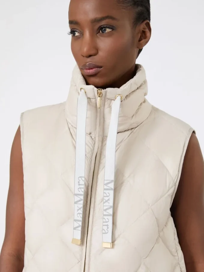 Gilet matelassé en toile de nylon hydrofuge, couleur sable