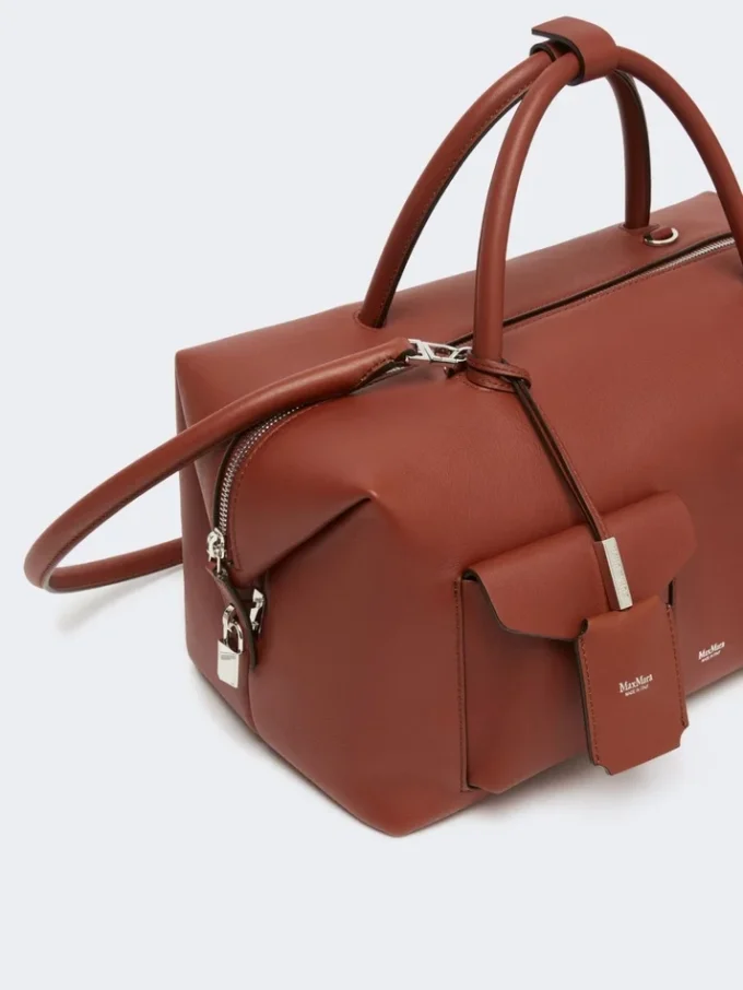 Grand sac Boston en cuir avec poches, couleur rouille Grand sac Boston en cuir avec poches, couleur rouille