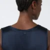 Haut en satin, bleu nuit Haut en satin, bleu nuit