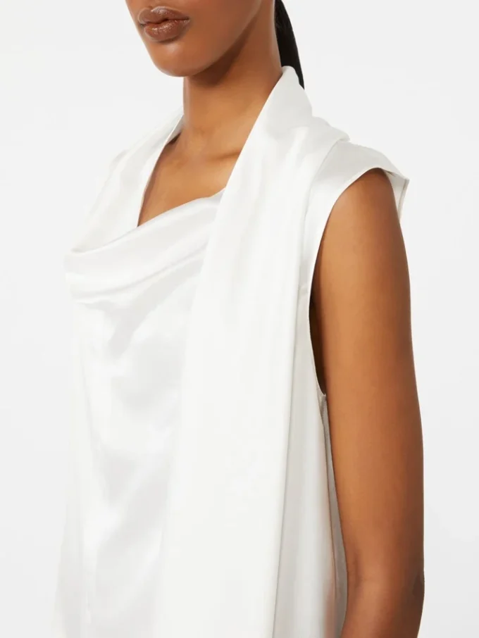 Haut en satin de soie, blanc Haut en satin de soie, blanc