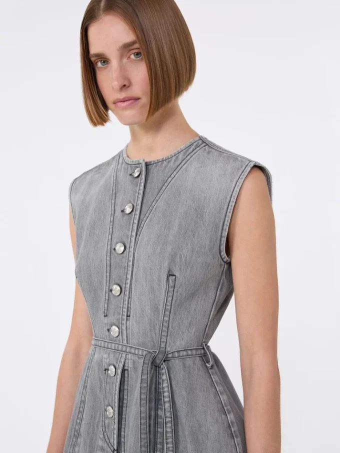 Haut sans manches en denim ajusté, noir Haut sans manches en denim ajusté, noir