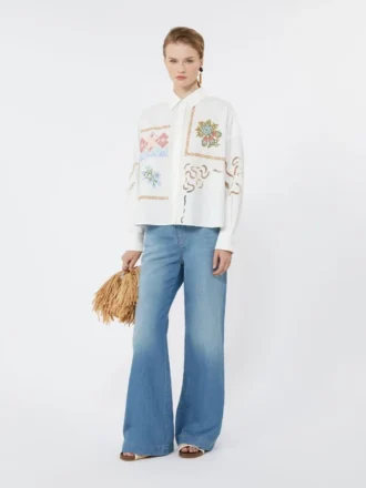 Chemisier en coton avec dentelle et broderies, blanc