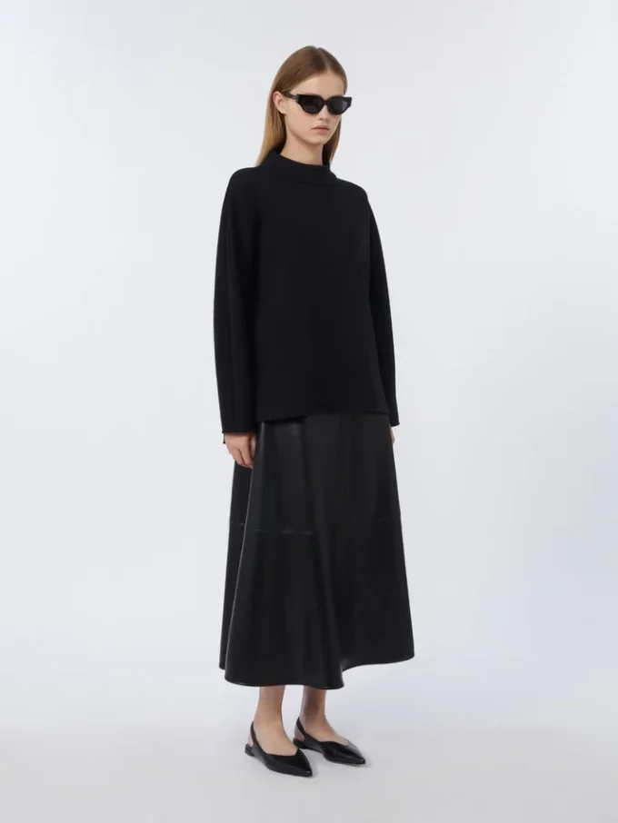 Jupe en tissu enduit, noir