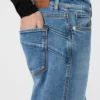 Le jean boyfriend parfait, bleu outremer Le jean boyfriend parfait, bleu outremer